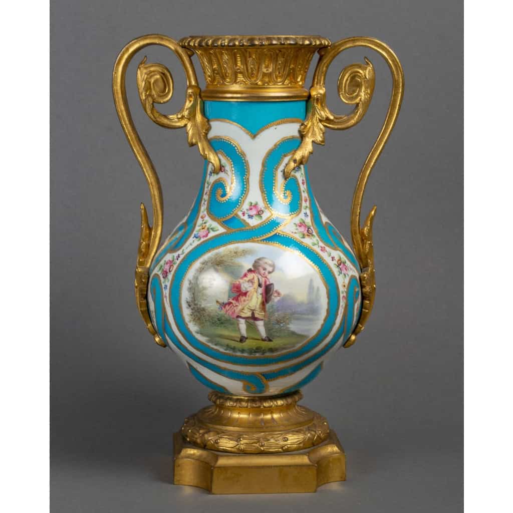 Vase style Sèvres, Louis XVI | Biron |||||||