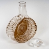 Carafe Reine Marguerite verre blanc patiné sépia et émaillé brun de René LALIQUE | Biron Carafe Reine Marguerite verre blanc patiné sépia et émaillé brun de René LALIQUE
