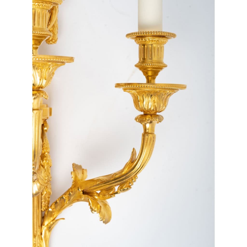Paire d’appliques de style Louis XVI. | Biron Paire d'appliques de style Louis XVI.