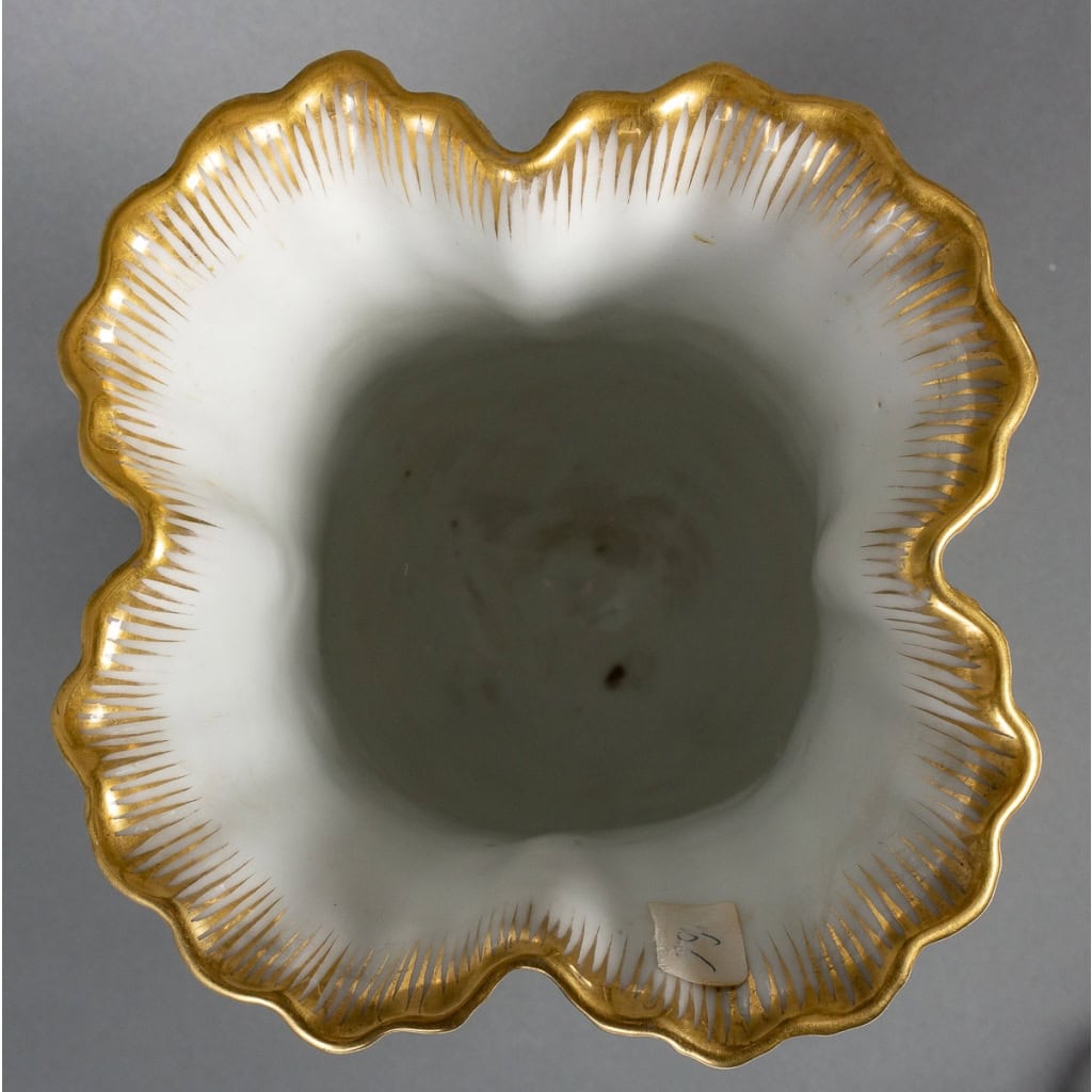 Porcelaine de Paris, attribué à Jacob Petit, moitié XIXème siècle | Biron Porcelaine de Paris, attribué à Jacob Petit, moitié XIXème siècle