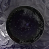 Vase « Gui » verre violet foncé patiné bleu de René LALIQUE | Biron Vase "Gui" verre violet foncé patiné bleu de René LALIQUE
