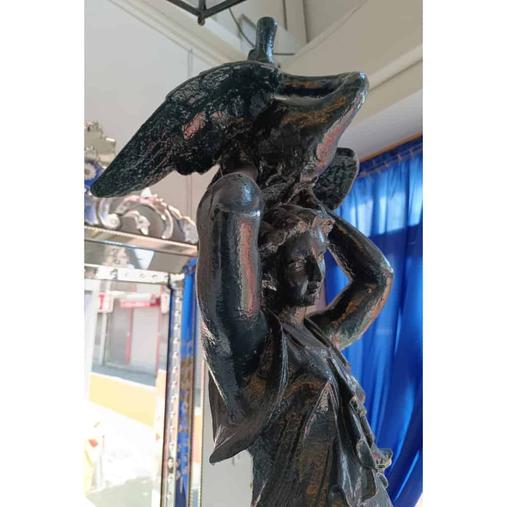 Fontaine Fonte De Fer Léda & Le Cygne époque 19eme | Biron Fontaine Fonte De Fer Léda & Le Cygne époque 19eme