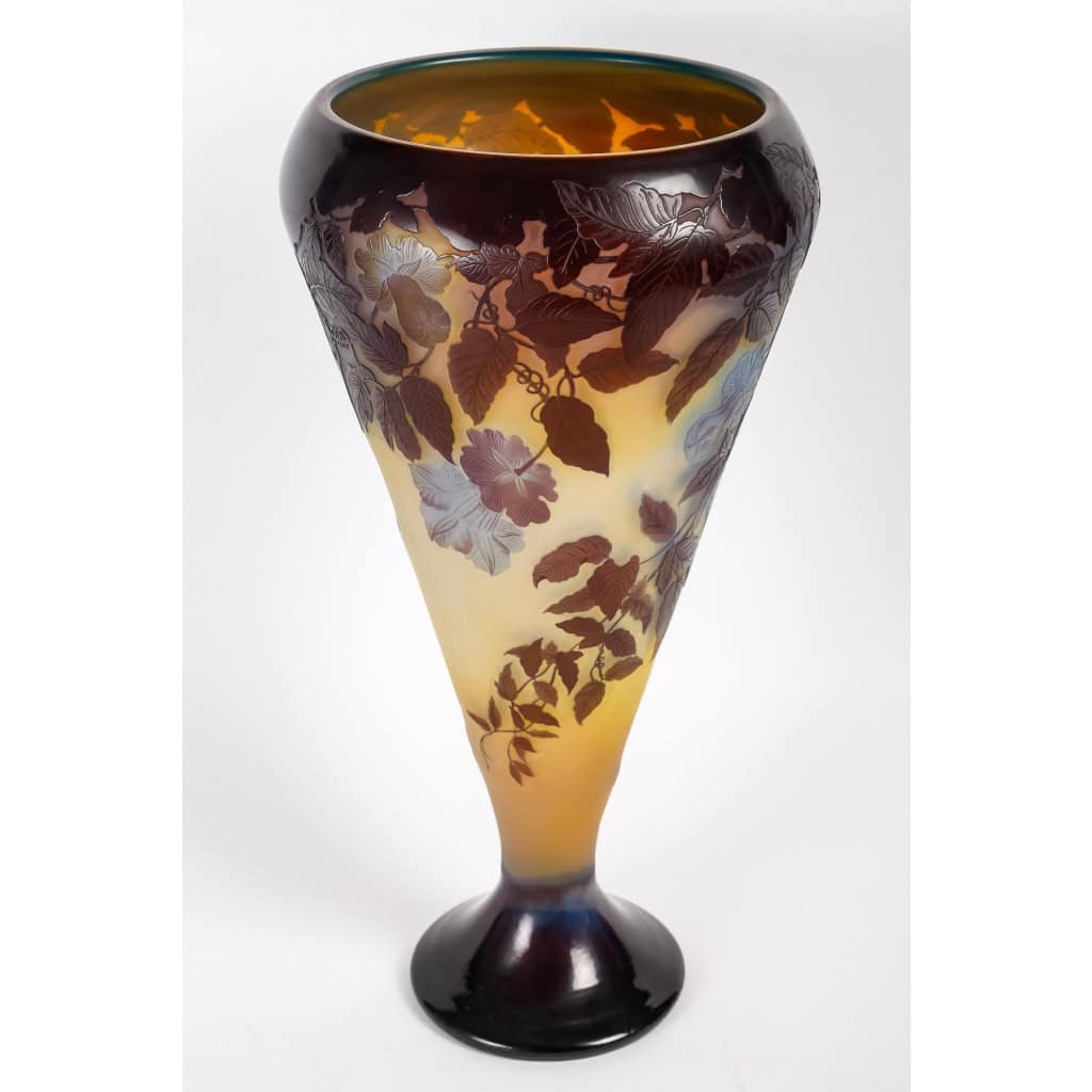 Émile Gallé (1846-1904) Important Vase « Bignones » circa 1900 | Biron Émile Gallé (1846-1904) Important Vase « Bignones » circa 1900