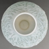 Vase « Gui » verre opalescent patiné vert de René LALIQUE | Biron Vase "Gui" verre opalescent patiné vert de René LALIQUE