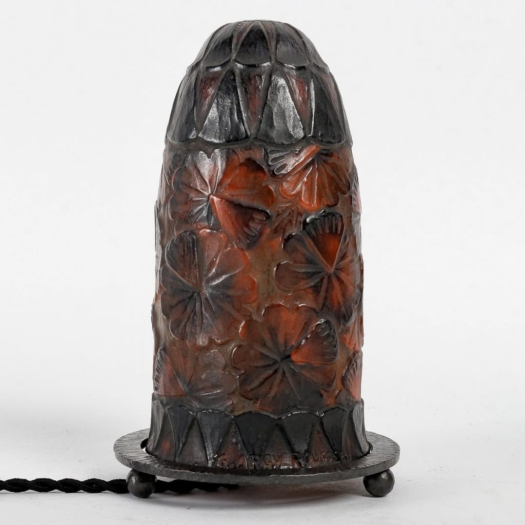Veilleuse « Corolle » pâte de verre de Gabriel ARGY-ROUSSEAU | Biron ||||||||||||