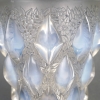 Vase « Rampillon » verre opalescent patiné gris de René LALIQUE | Biron Vase "Rampillon" verre opalescent patiné gris de René LALIQUE