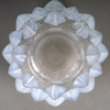 Vase « Rampillon » verre opalescent patiné gris de René LALIQUE | Biron Vase "Rampillon" verre opalescent patiné gris de René LALIQUE