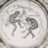 Carafe « Deux Danseuses » verre blanc patiné bleu de René LALIQUE | Biron Carafe "Deux Danseuses" verre blanc patiné bleu de René LALIQUE
