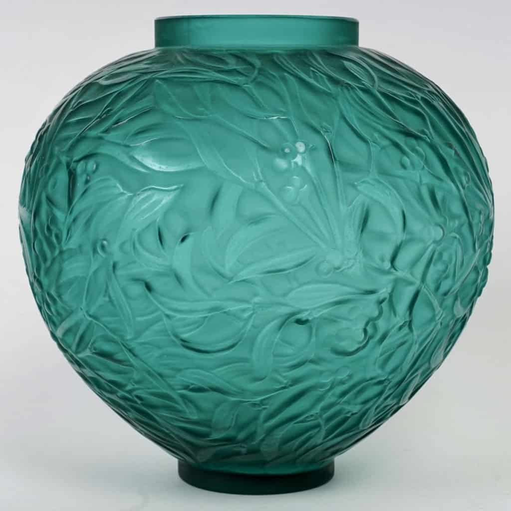 Vase « Gui » verre vert canard de René LALIQUE | Biron ||||||