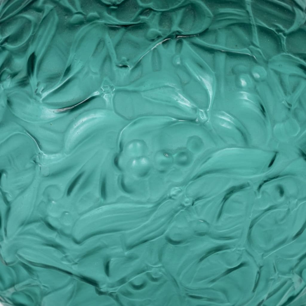 Vase « Gui » verre vert canard de René LALIQUE | Biron Vase "Gui" verre vert canard de René LALIQUE