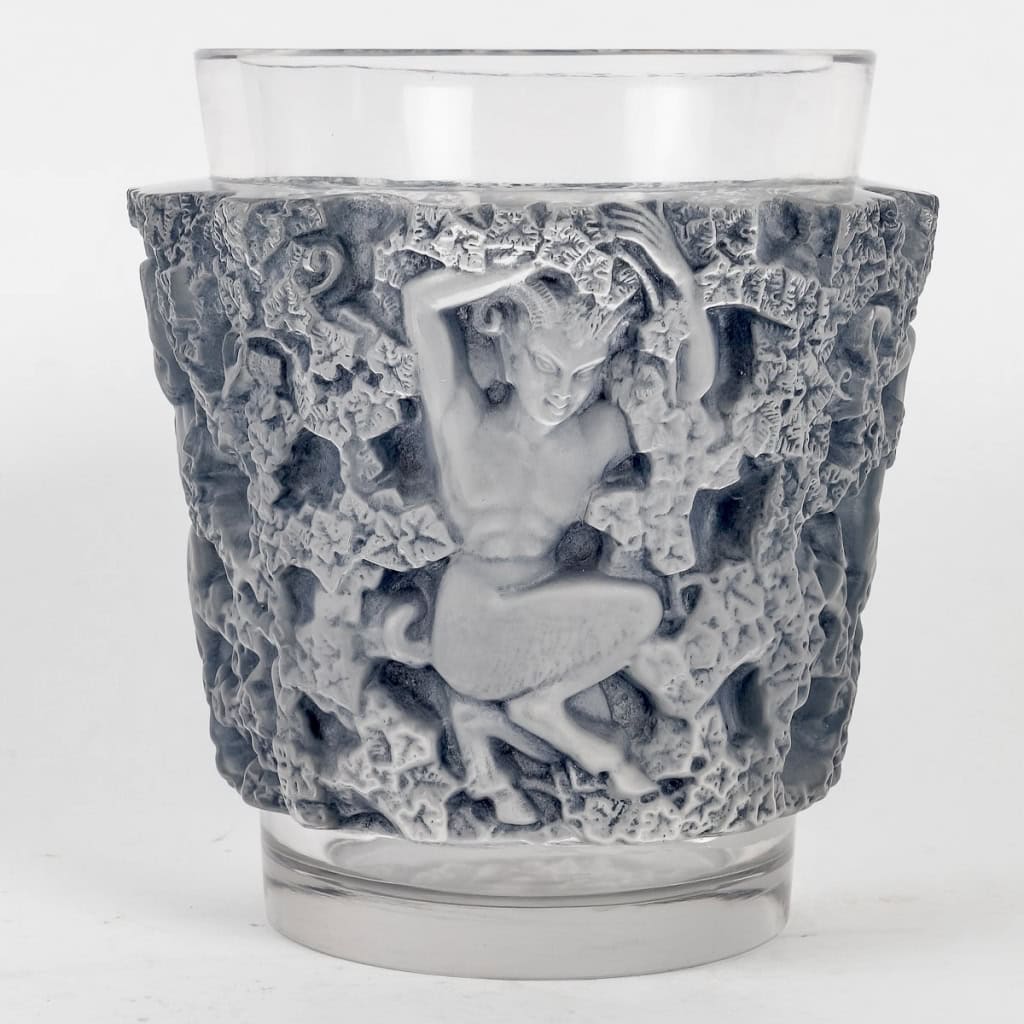 Vase « Bacchus » verre blanc patiné bleu de René LALIQUE | Biron |||||||