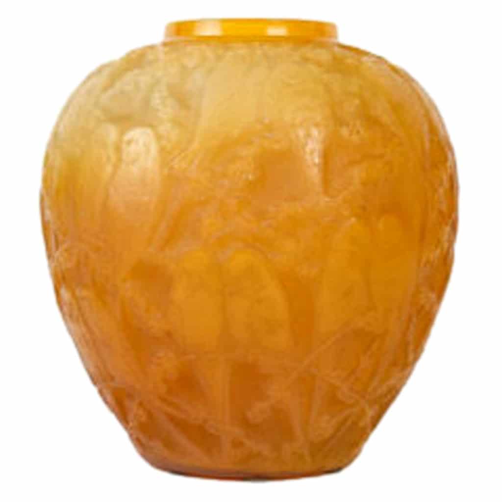 René Lalique ,1919 ,Vase « Perruches » Butterscotch. | Biron |||||||