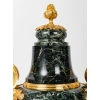 Paire de cassolettes en marbre vert de mer et bronze doré | Biron Paire de cassolettes en marbre vert de mer et bronze doré