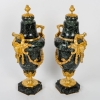 Paire de cassolettes en marbre vert de mer et bronze doré | Biron Paire de cassolettes en marbre vert de mer et bronze doré
