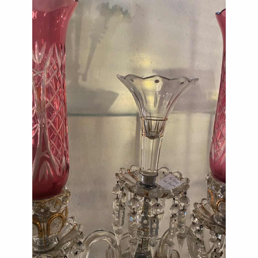 1950′ Paire de Chandeliers Cristal De Bohéme 2 Branches Socles Perlés Et Signés | Biron 1950′ Paire de Chandeliers Cristal De Bohéme 2 Branches Socles Perlés Et Signés