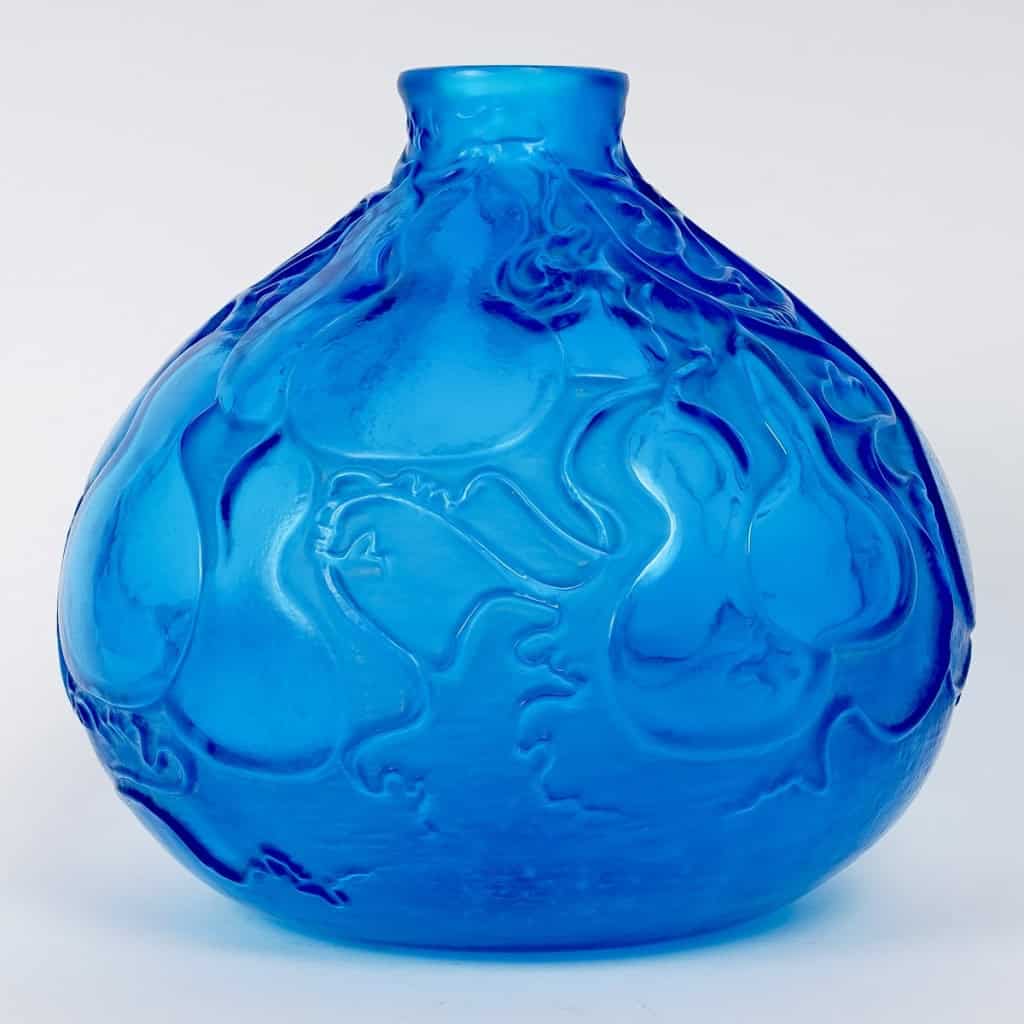 Vase « Courges » verre bleu électrique de René LALIQUE | Biron Vase "Courges" verre bleu électrique de René LALIQUE