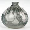 Vase « Courges » verre blanc patiné bleu de René LALIQUE | Biron |||||||