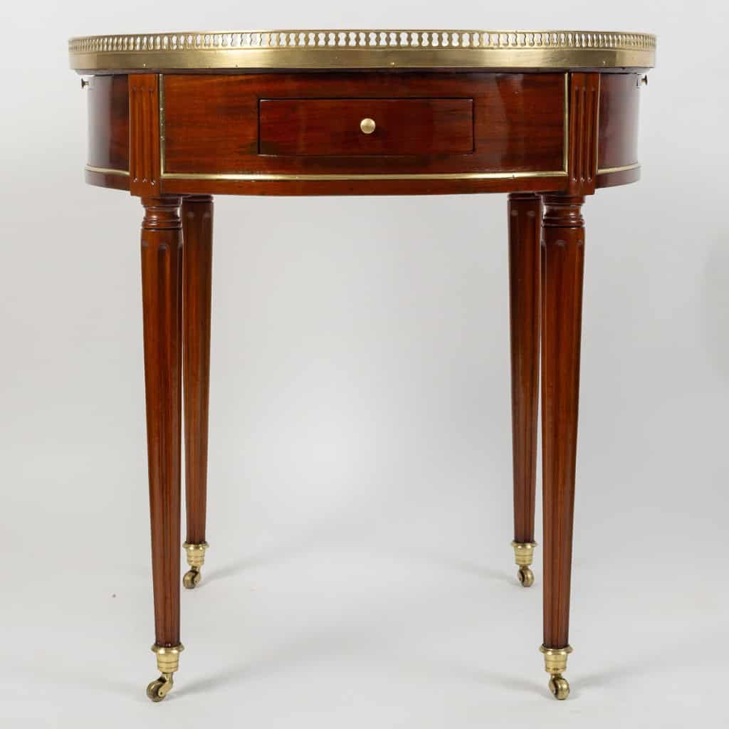 Table bouillotte d’époque Louis XVI (1774 – 1793). | Biron Table bouillotte d'époque Louis XVI (1774 - 1793).