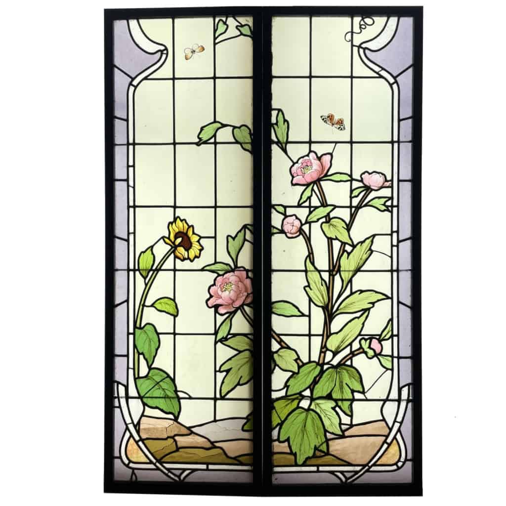 Vitrail Art nouveau aux pivoines (163,5 x 108 cm) | Biron ||||||||