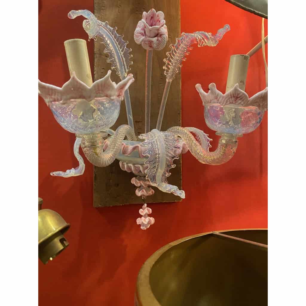 1950/70′ Lustre Murano à 6 Bras de Lumière en Verre Bleu Opalescent et Pâte de Verre Rose Et Sa paire d’Appliques