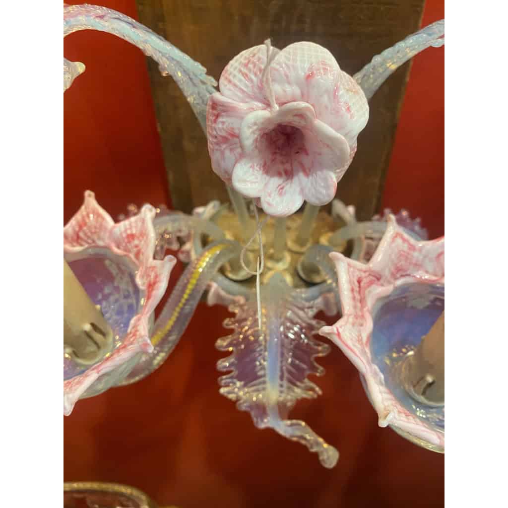 1950/70′ Lustre Murano à 6 Bras de Lumière en Verre Bleu Opalescent et Pâte de Verre Rose Et Sa paire d’Appliques