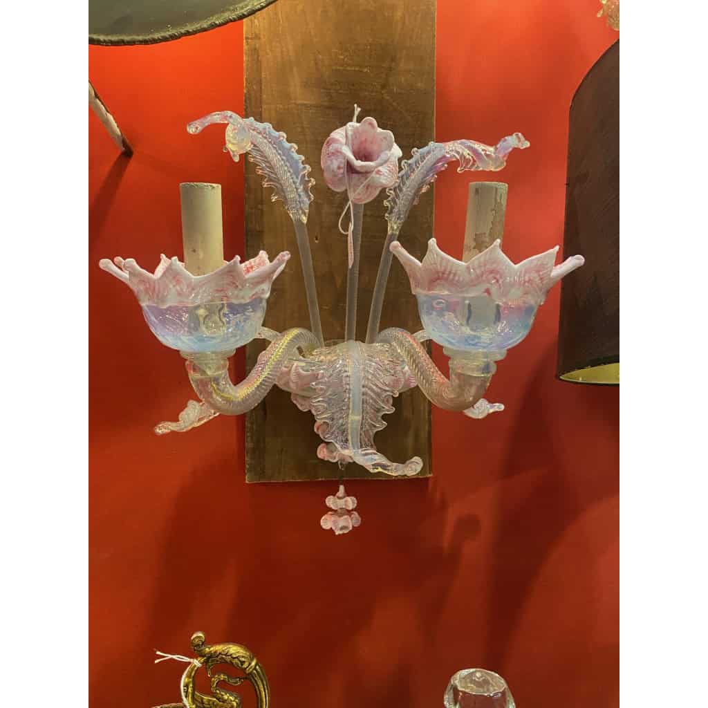 1950/70′ Lustre Murano à 6 Bras de Lumière en Verre Bleu Opalescent et Pâte de Verre Rose Et Sa paire d’Appliques