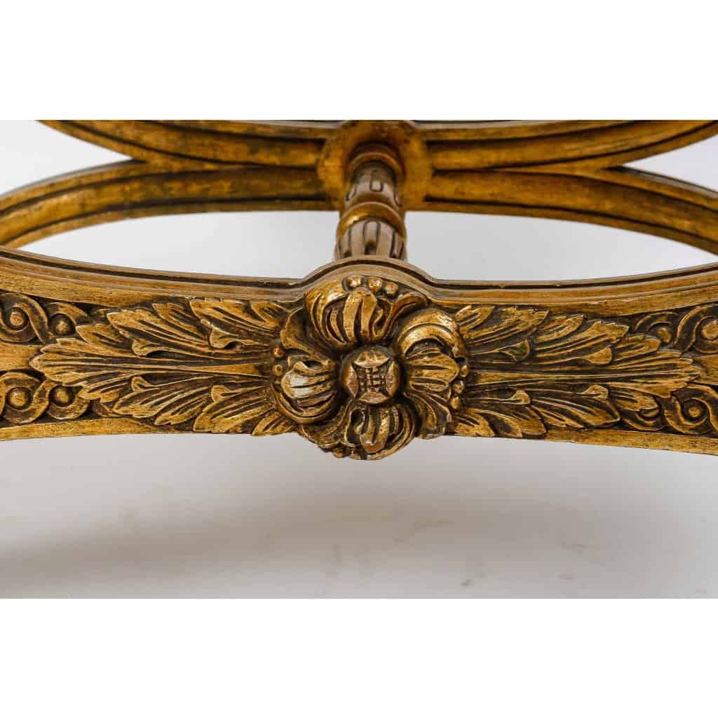 Paire de Larges Tabourets Curules de Style Louis XVI, circa 1900 | Biron Paire de Larges Tabourets Curules de Style Louis XVI, circa 1900