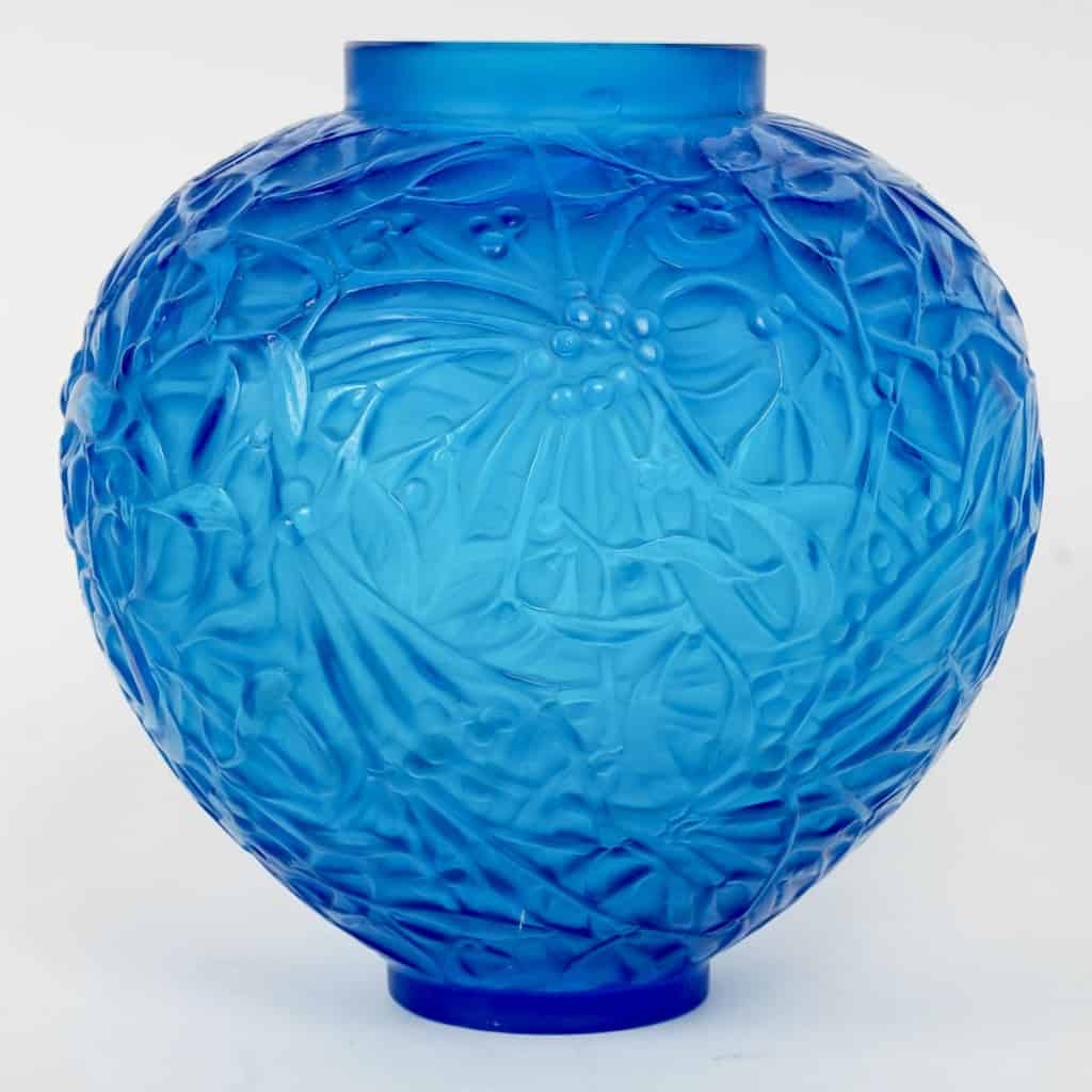 Vase « Gui » verre bleu électrique de René LALIQUE | Biron ||||||