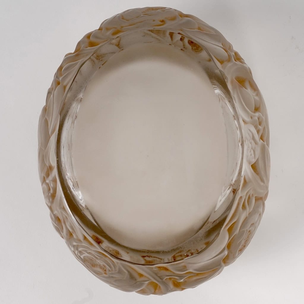 Boîte « Dinard » verre blanc patiné sépia de René LALIQUE | Biron Boîte "Dinard" verre blanc patiné sépia de René LALIQUE