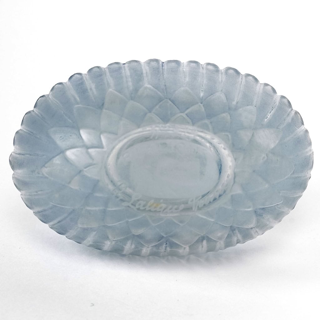 Flacon « Ambroise » verre blanc patiné bleu de René LALIQUE | Biron Flacon "Ambroise" verre blanc patiné bleu de René LALIQUE