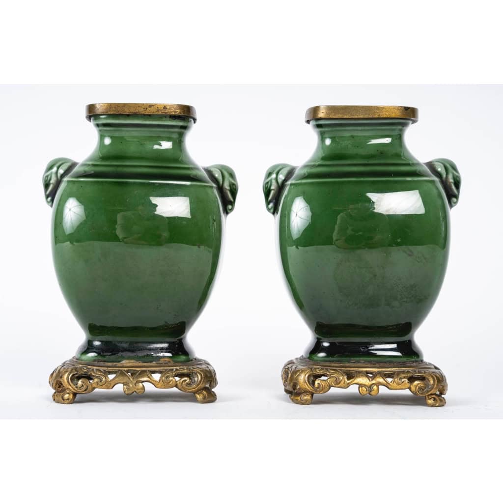 Théodore DECK (1823 – 1891) Paire de Vases Miniatures, circa 1870 | Biron |||||||||