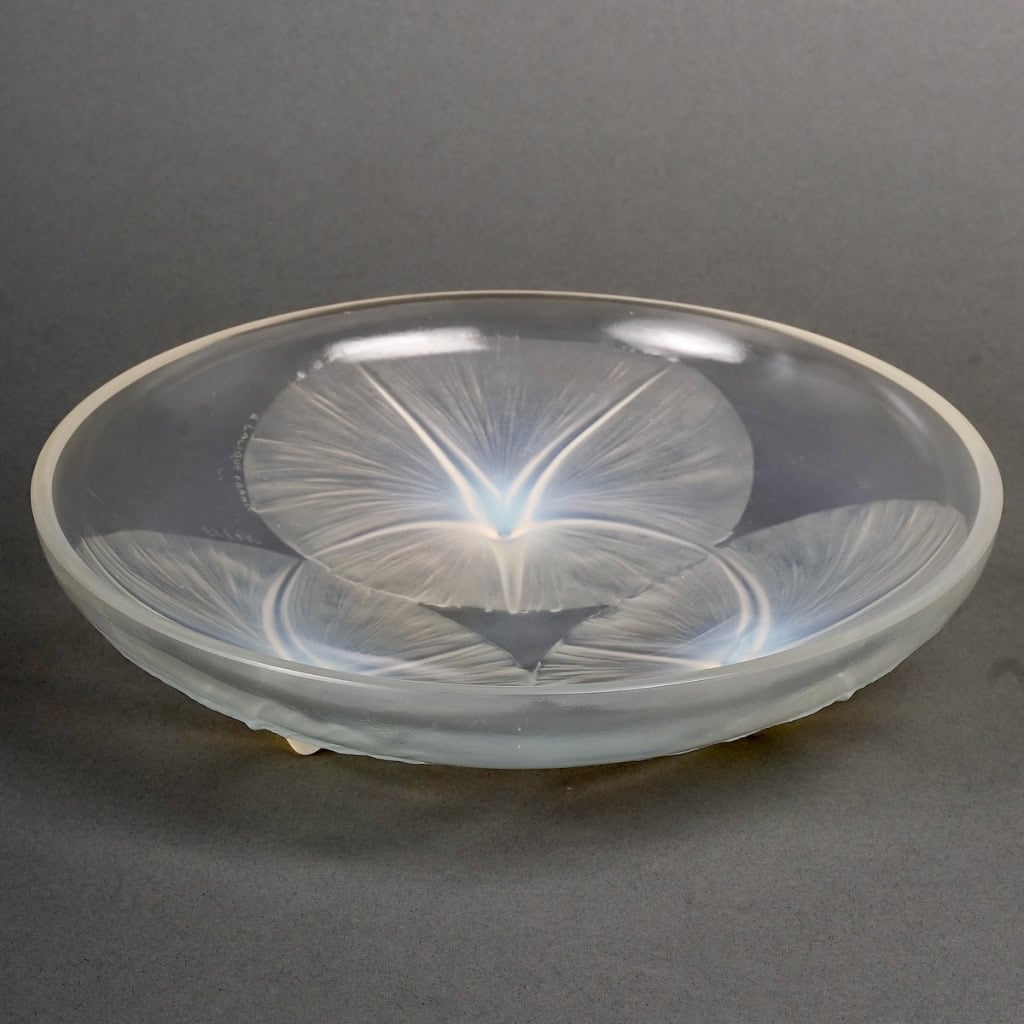 Coupe « Volubilis » verre opalescent de René LALIQUE | Biron |||||