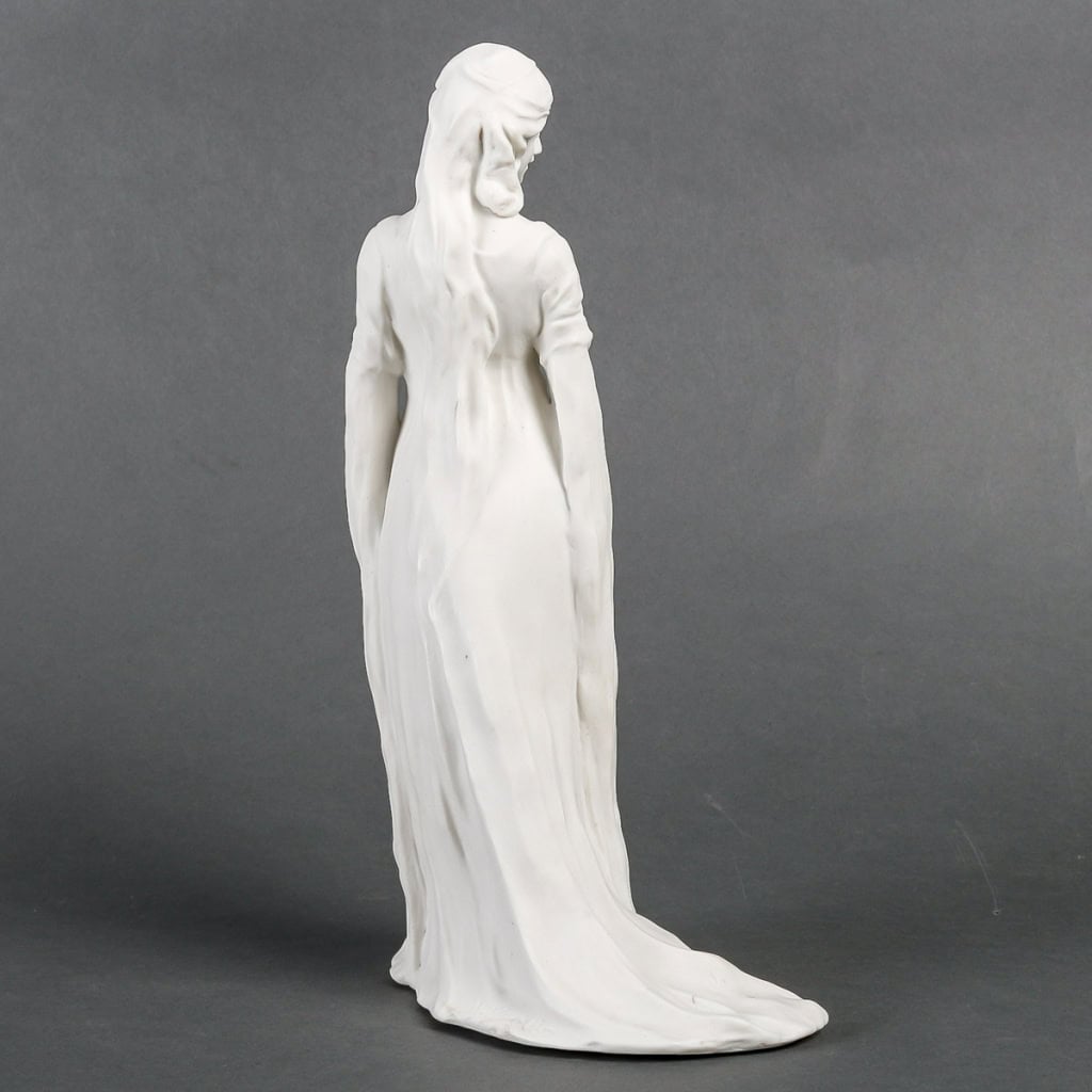 Élégant biscuit représentant un sujet féminin en pied, période Art Nouveau, signé A. Walldon, fin XIXe-XXe siècles | Biron Élégant biscuit représentant un sujet féminin en pied, période Art Nouveau, signé A. Walldon, fin XIXe-XXe siècles