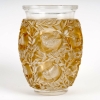Vase « Bagatelle » verre blanc patiné sépia de René LALIQUE | Biron |||||||