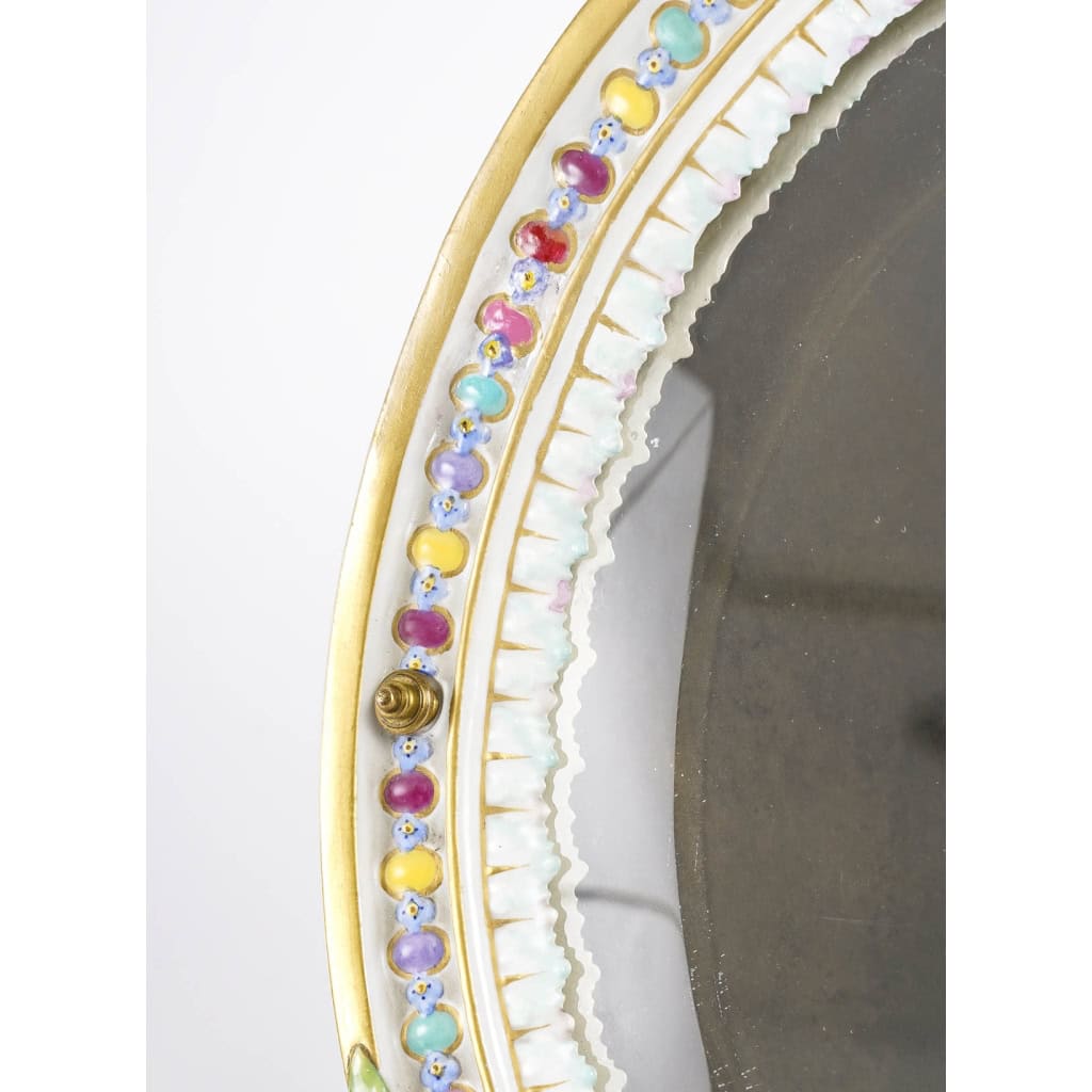 Miroir De Table En Porcelaine de Meissen Et Bronze Fin XIXème Siècle | Biron Miroir De Table En Porcelaine de Meissen Et Bronze Fin XIXème Siècle
