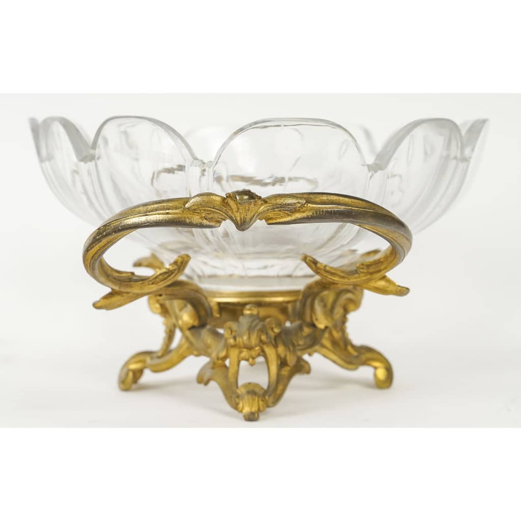 Coupe en Cristal et Bronze Doré de Style Louis XV, Epoque Napoléon III. | Biron Coupe en Cristal et Bronze Doré de Style Louis XV, Epoque Napoléon III.