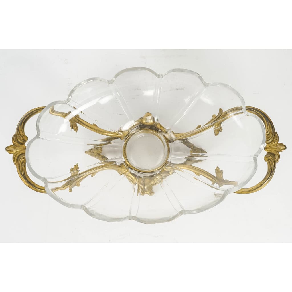 Coupe en Cristal et Bronze Doré de Style Louis XV, Epoque Napoléon III. | Biron Coupe en Cristal et Bronze Doré de Style Louis XV, Epoque Napoléon III.