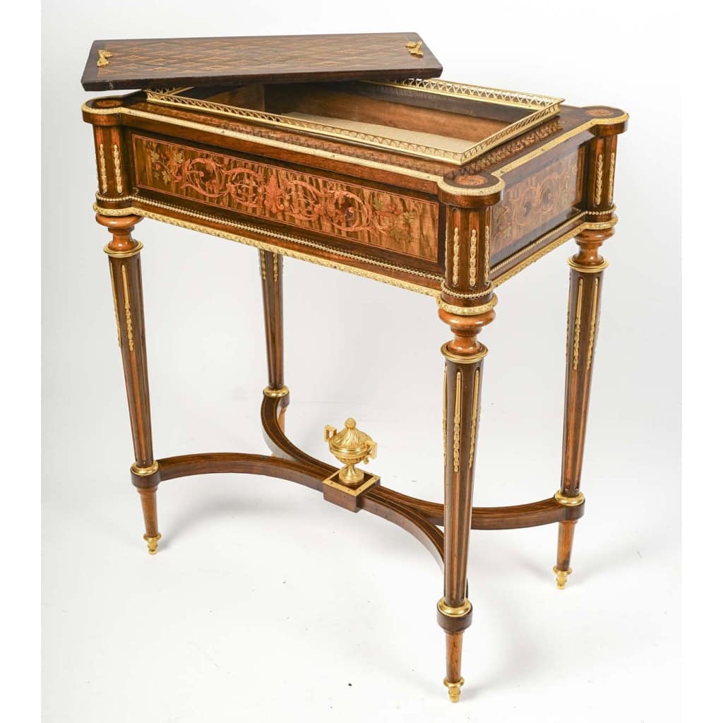 Jardinière en acajou et marqueterie de style François Linke | Biron Jardinière en acajou et marqueterie de style François Linke