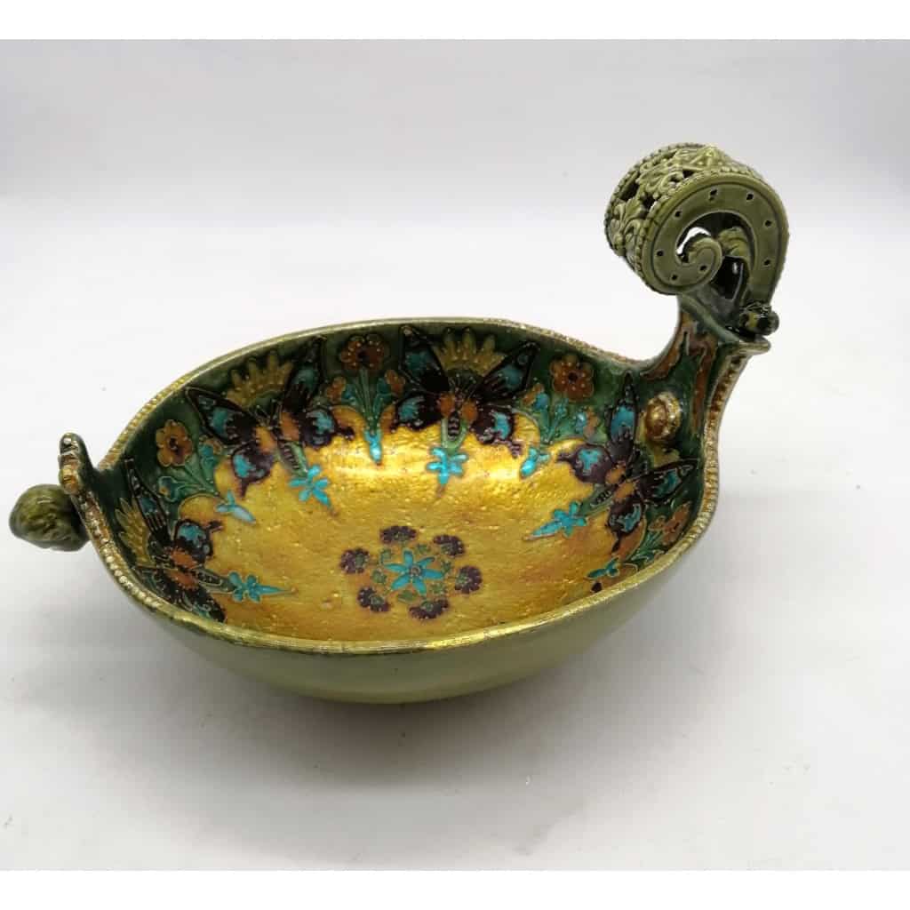 Kovch En Porcelaine Sèvres XIXème | Biron ||