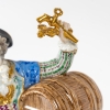 Sujet en porcelaine de Saxe de la manufacture de Meissen, représentant un vigneron, XIXe siècle. | Biron Sujet en porcelaine de Saxe de la manufacture de Meissen, représentant un vigneron, XIXe siècle.