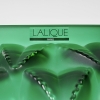 Vase « Languedoc » cristal vert émeraude de LALIQUE FRANCE | Biron Vase "Languedoc" cristal vert émeraude de LALIQUE FRANCE