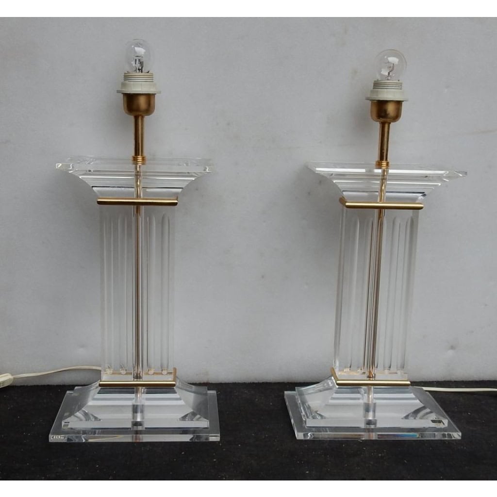 1970′ Paire de Lampes en Altuglas Décor Colonnes
