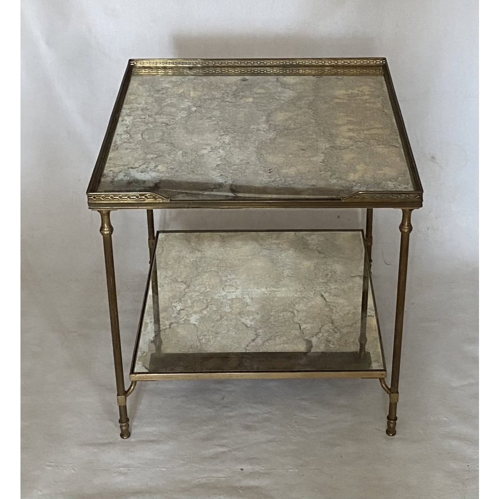 1950/70′ Bout De Canapé Avec Galerie Maison Baguès Laiton et Bronze Plateaux Miroir Oxydé Vieilli et Fleur | Biron 1950/70′ Bout De Canapé Avec Galerie Maison Baguès Laiton et Bronze Plateaux Miroir Oxydé Vieilli et Fleur