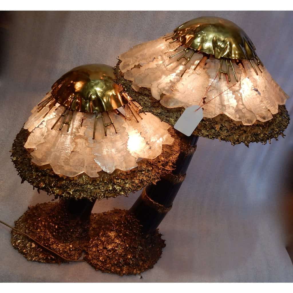 1970′Lampe Aux 2 Champignons Éclairante En Laiton Avec Gypse Imitant le Cristal De Roche Style Duval Brasseur, Faure, Fernandez | Biron 1970′Lampe Aux 2 Champignons Éclairante En Laiton Avec Gypse Imitant le Cristal De Roche Style Duval Brasseur, Faure, Fernandez