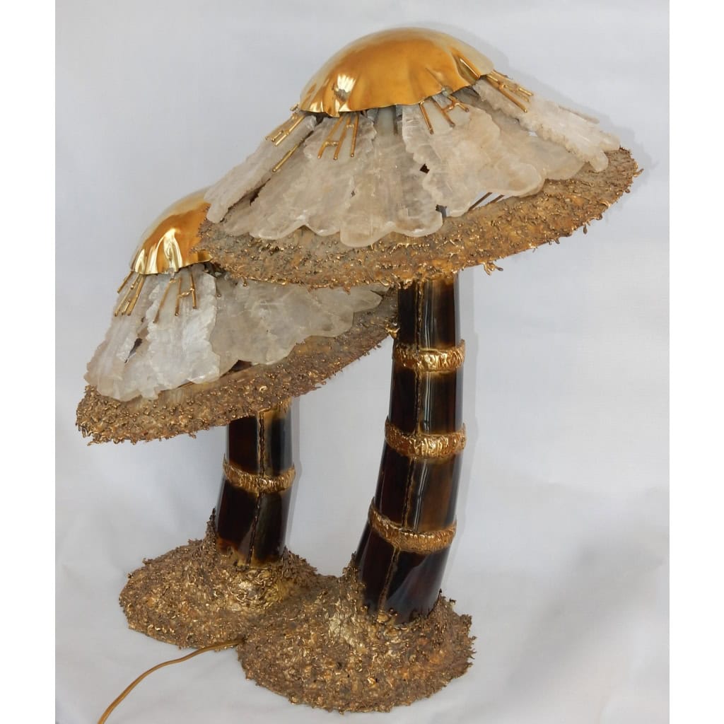1970′Lampe Aux 2 Champignons Éclairante En Laiton Avec Gypse Imitant le Cristal De Roche Style Duval Brasseur, Faure, Fernandez | Biron 1970′Lampe Aux 2 Champignons Éclairante En Laiton Avec Gypse Imitant le Cristal De Roche Style Duval Brasseur, Faure, Fernandez