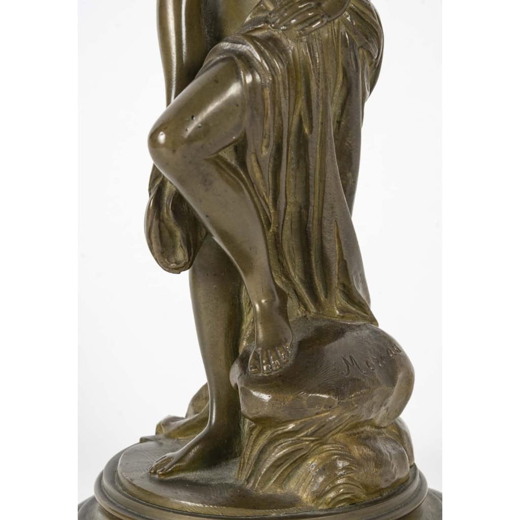 Sculpture en Bronze Signé Moreau, Epoque Napoléon III, XIXème Siècle. | Biron Sculpture en Bronze Signé Moreau, Epoque Napoléon III, XIXème Siècle.
