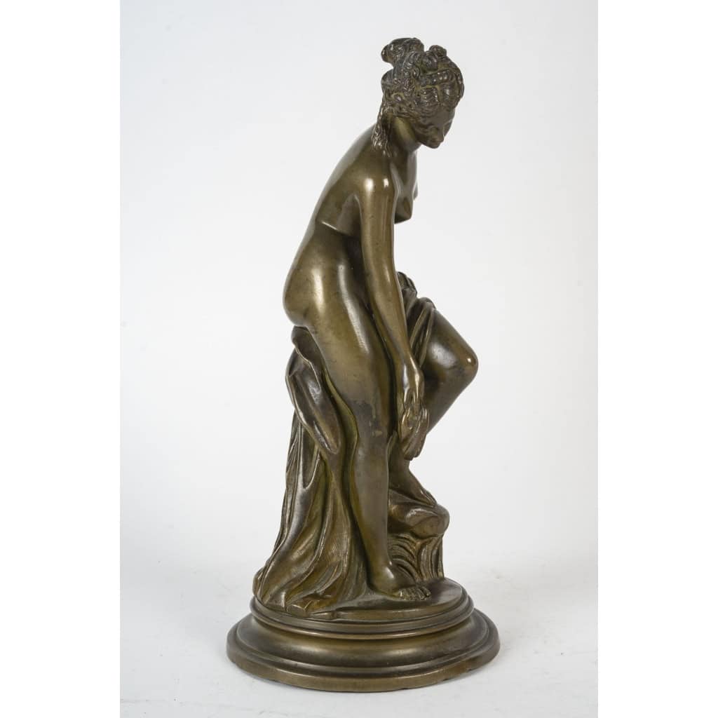 Sculpture en Bronze Signé Moreau, Epoque Napoléon III, XIXème Siècle. | Biron Sculpture en Bronze Signé Moreau, Epoque Napoléon III, XIXème Siècle.