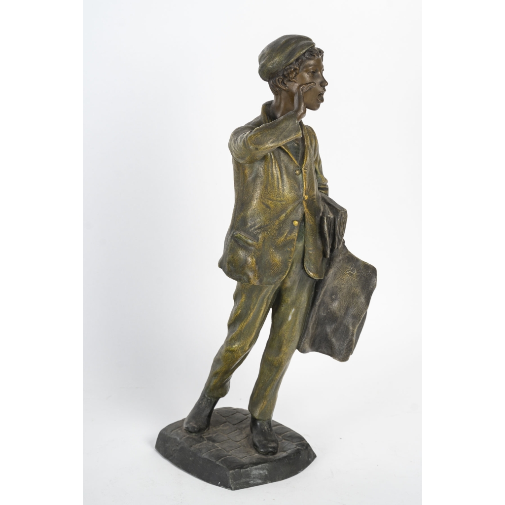 Sculpture en régule représentant un Pouliot, circa 1900-1920 | Biron Sculpture en régule représentant un Pouliot, circa 1900-1920