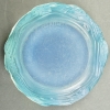 Vase « Dauphins » verre opalescent patiné bleu de René LALIQUE | Biron Vase « Dauphins » verre opalescent patiné bleu de René LALIQUE