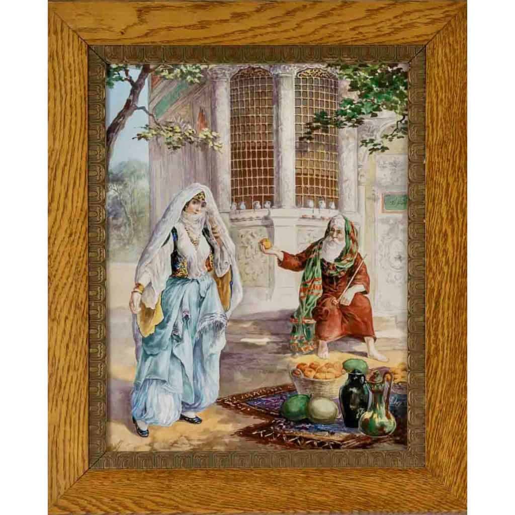 Grande Paire de Plaques Orientalistes en Porcelaine Polychrome Napoléon III | Biron Grande Paire de Plaques Orientalistes en Porcelaine Polychrome Napoléon III